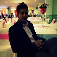 Aniis Rostom