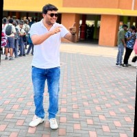 Veeru V