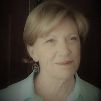 Karen Leone
