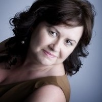 Sharon Krause