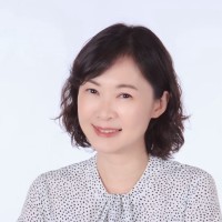 Maggie Hwang