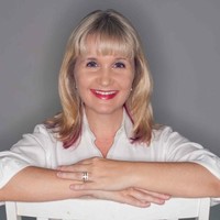 Kristen Jennings Graff