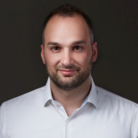 Ádám Hanzéros