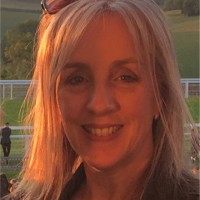 Julie Wakefield