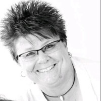Sandra Du plessis