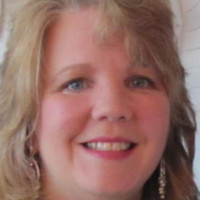 Beverly Kujawski