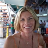 Sue Thackston-Holland