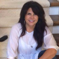SHELLEY DONAIS