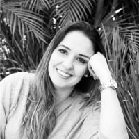 Camila Pacheco dos Santos