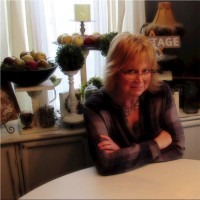 Julie Shelander