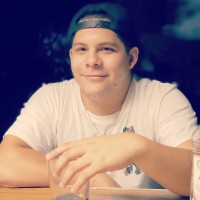 Jonathan Flores