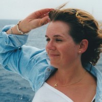Dominique B.