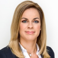 Kinga Tóth