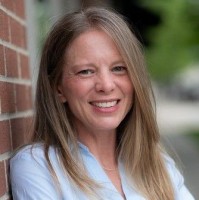 Connie Adams