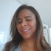 Shenia Silva Figueira lima