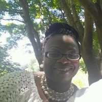 Dr. Edna Frazier, RN, DNP, CNL, CCM, FNP-C