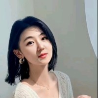 Vera Dong