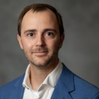 Dr. Marcus Schneider