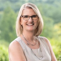 Yvette Hale