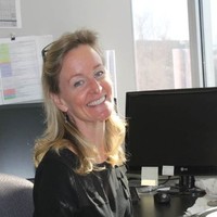 Laura Howell