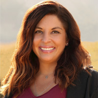 Naomie L.