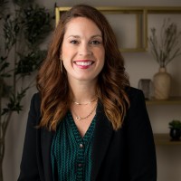 Stephanie Luczynski, Dmcp
