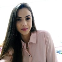 Letícia Barros