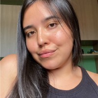 Thábata Souza