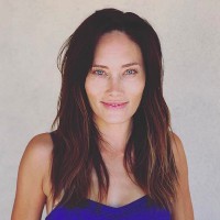 Julie Schoen