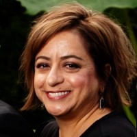 Suzanne Leone