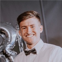 Tobias Petz