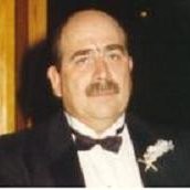 Luis E Ptacnik