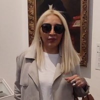 Marianne De la Cruz