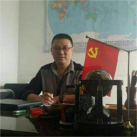 陆柏成