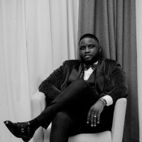 Ken Zola M Diangienda