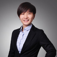 Zoe Lee