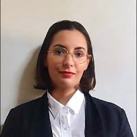 Yasmina Neuville
