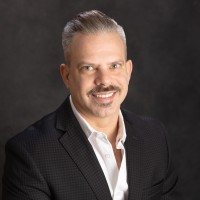 Thomas Orosz, Mba