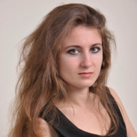 Olena Kushnir