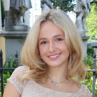 Alexandra Vira
