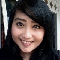 L Nathalya Tampoebolon