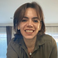 Fabiola Destro De Oliveira