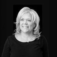 Kim Saxton