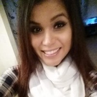 Claudia Flores