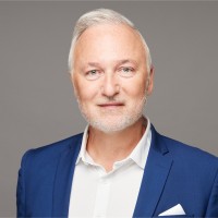 Torsten Hallmann