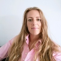 Pascale Van Der Velden