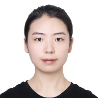 Lulu (露露) Jiang (江)