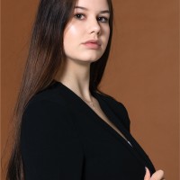 Channa Van Den Broek