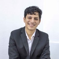 Alexander De Leon Véliz