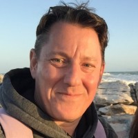 Dr Jonathan Collie